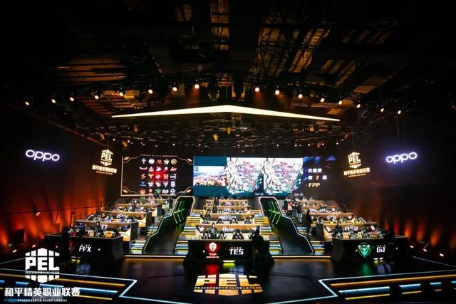 头同样是球 头同样是球